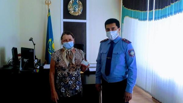 Уроженку Северного Казахстана депортировали из Молдовы из-за советского паспорта - Sputnik Казахстан