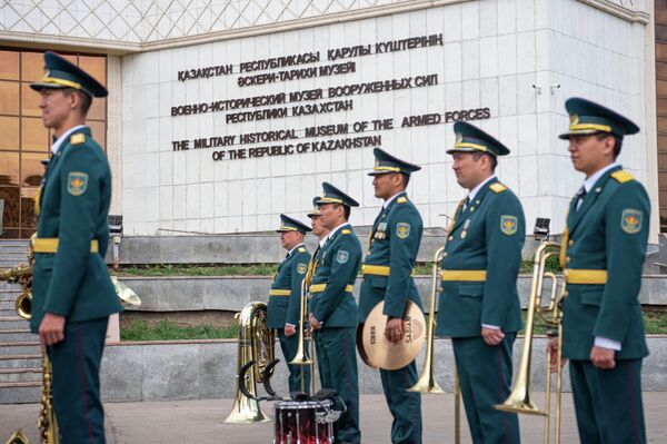 Передача останков солдат  - Sputnik Казахстан