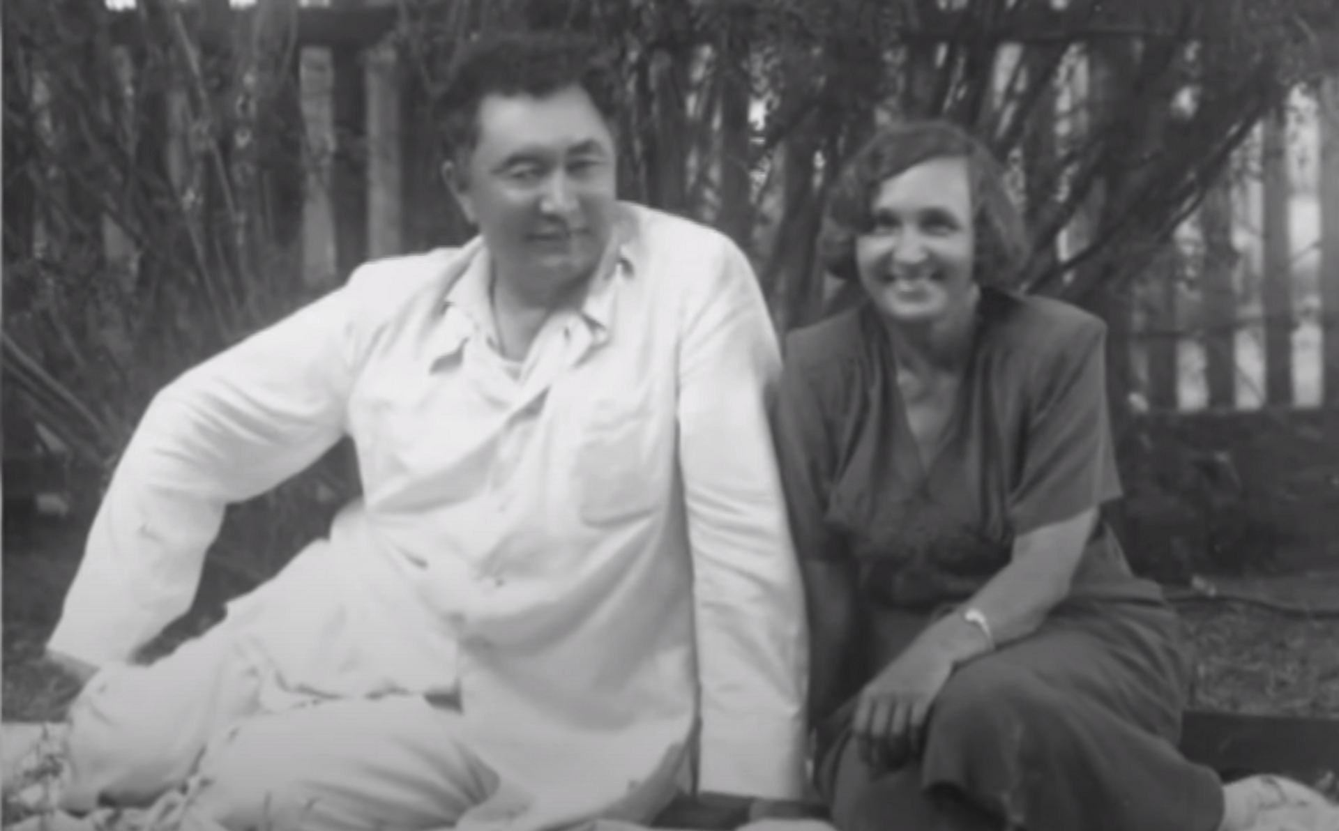 Каныш Сатпаев и его жена Таисия Кошкина - Sputnik Казахстан, 1920, 12.04.2024