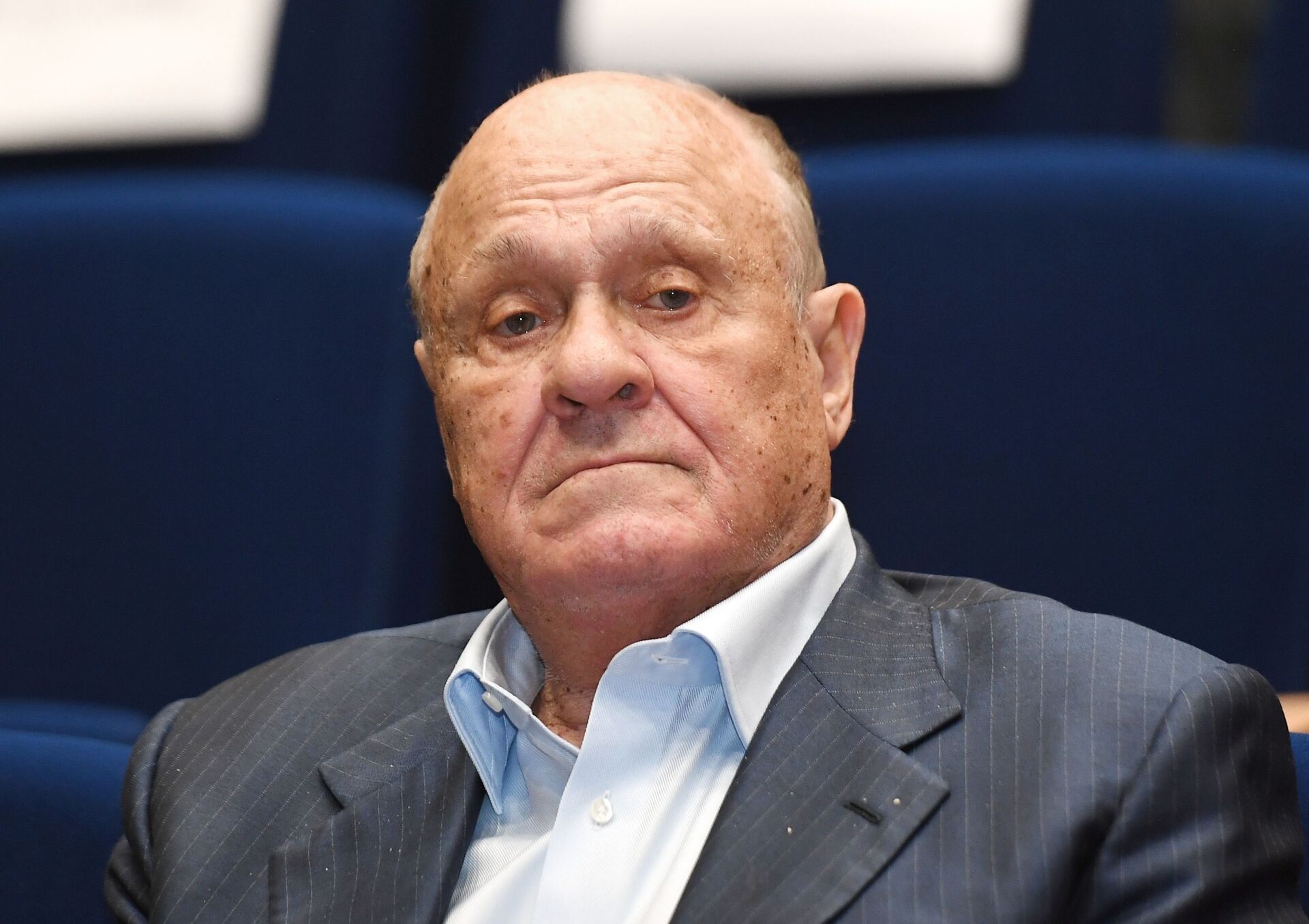 Владимир Меньшов на вечере, посвященном 100-летию ВГИК имени Герасимова Владимир Меньшов на вечере, посвященном 100-летию ВГИК имени Герасимова - Sputnik Казахстан, 1920, 04.07.2026