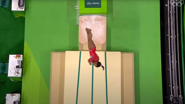 История Олимпиады: как эволюционировал опорный прыжок у женщин  - Sputnik Казахстан