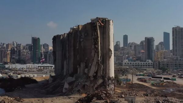 Видео из заброшенного порта Бейрута - Sputnik Казахстан
