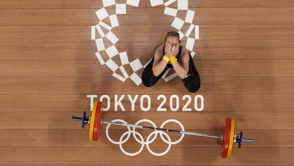 Sabine Beate Kusterer из Германии после неудачной попытки на Олимпиаде-2020 в Токио  - Sputnik Казахстан