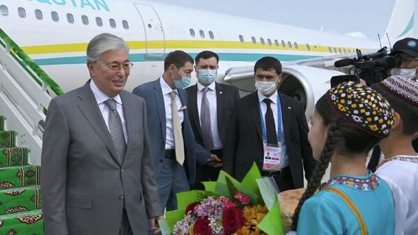 Касым-Жомарт Токаев прибыл в Туркменистан - Sputnik Казахстан