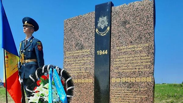 На Шерпенском плацдарме открыли памятник воинам-казахстанцам - Sputnik Казахстан