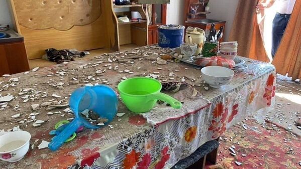 Поселок Жибек жолы. Последствия взрывов в воинской части в Байзаковском районе - Sputnik Казахстан