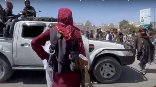 Талибы теряют контроль в Афганистане? ИГ* взрывает Кабул, США собираются мстить бомбами - видео - Sputnik Қазақстан