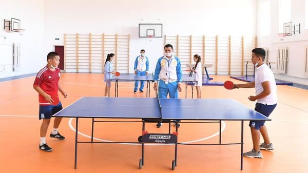 В спортзале школы  Токаева в Саксаульске  - Sputnik Казахстан