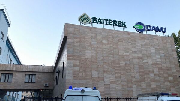 В обрушившемся здании располагались офисы региональных филиалов институтов развития  - Sputnik Казахстан