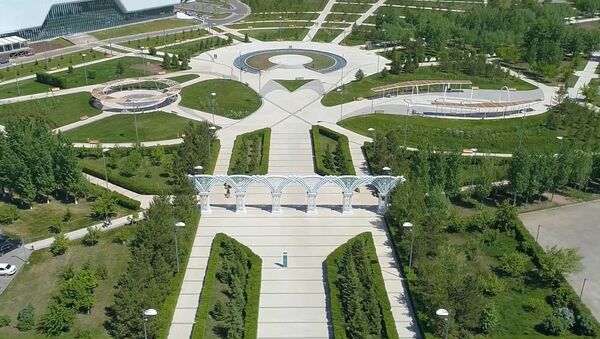 Кто и как делает столицу цветущей и зеленой  - Sputnik Казахстан