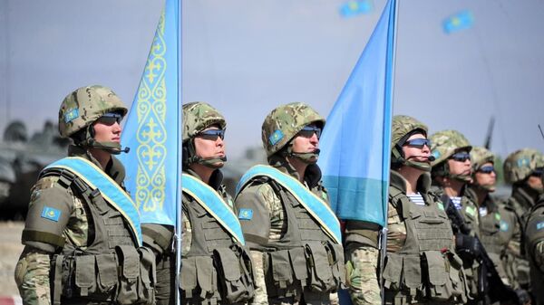 Казахстанские военные  - Sputnik Қазақстан