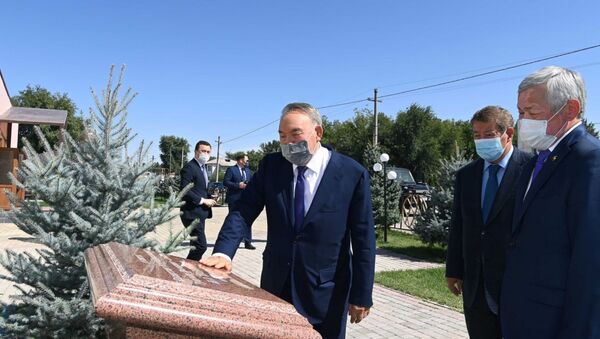 Нурсултан Назарбаев посетил социально-культурные объекты в Жамбылской области - Sputnik Қазақстан