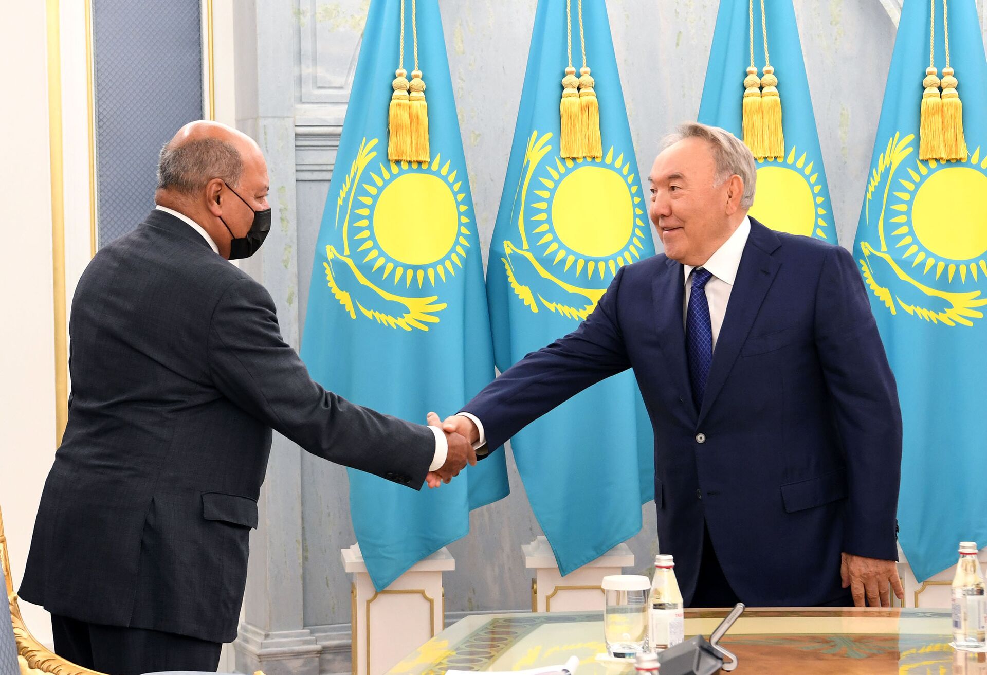 Назарбаев: в мире может случиться новый кризис - Sputnik Казахстан, 1920, 21.09.2021