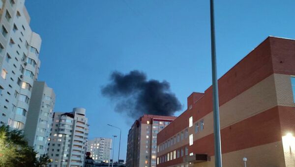 Пожар возле лицей №60 в Сарыаркинском районе столицы  - Sputnik Қазақстан