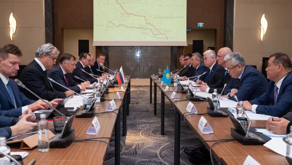 Роман Скляр и Марат Хуснуллин обсудили вопросы двустороннего сотрудничества между Казахстаном и Россией - Sputnik Казахстан