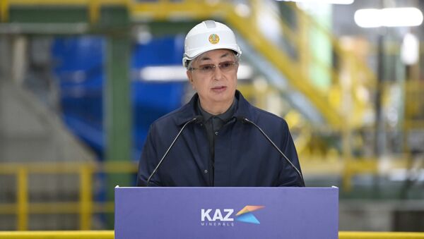 Глава государства посетил Актогайский горно-обогатительный комплекс - Sputnik Казахстан