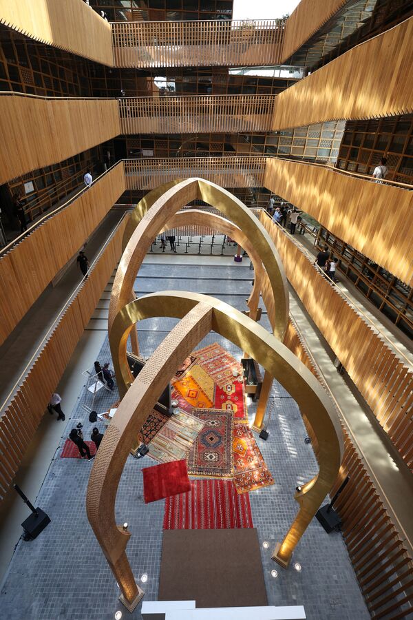 Интерьер марокканского павильона на Всемирной выставке Expo-2020 в Дубае, ОАЭ - Sputnik Қазақстан