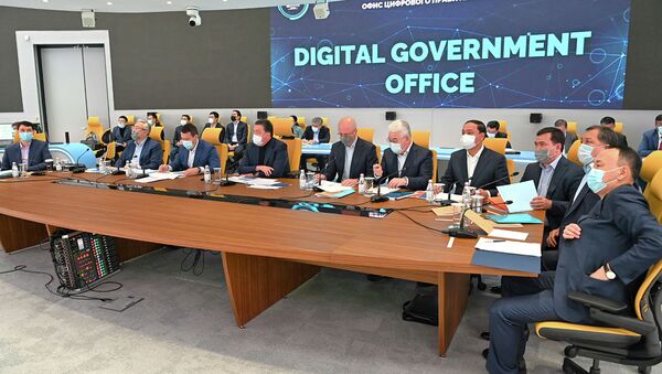 Совещание в цифровом офисе правительства по вопросу регулирования цен - Sputnik Казахстан