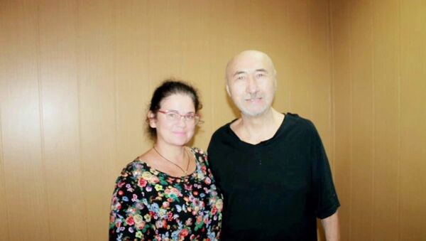 Арон Атабек с правозащитницей Еленой Семеновой  - Sputnik Казахстан