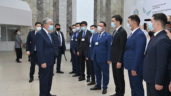 Касым-Жомарт Токаев встретился с представителями президентского молодежного кадрового резерва - Sputnik Казахстан