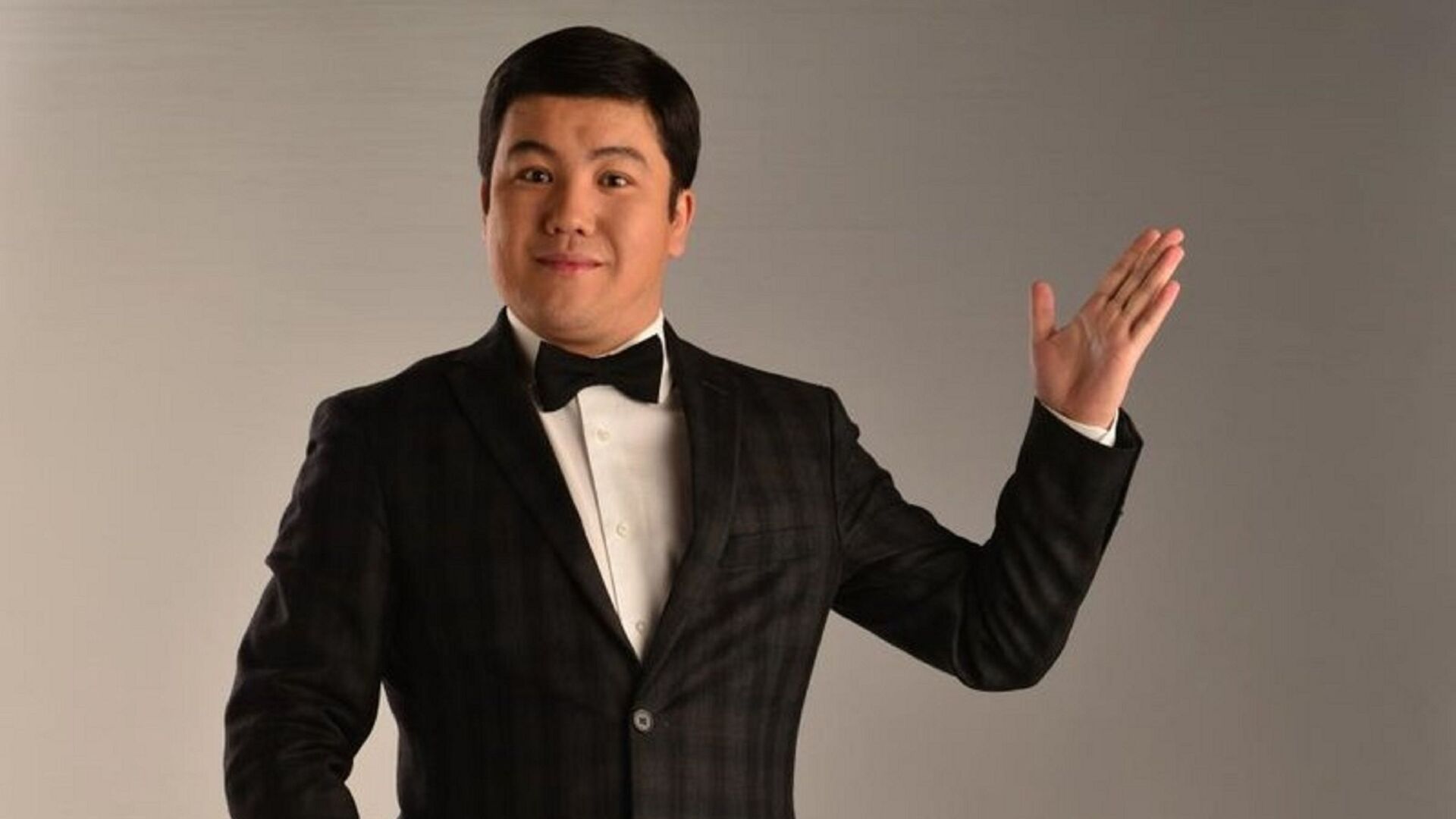 Трейси Спиридакос жалаңаш