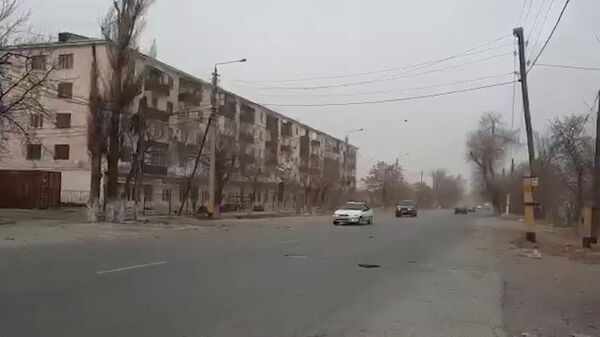 Жамбыл облысында қатты жел соғып, тұрғындарды әбігерге салды - видео - Sputnik Қазақстан