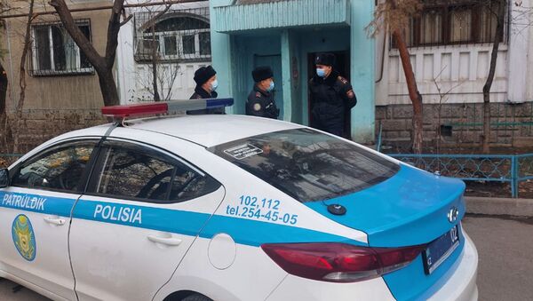 Полицейские на месте трагедии  - Sputnik Казахстан