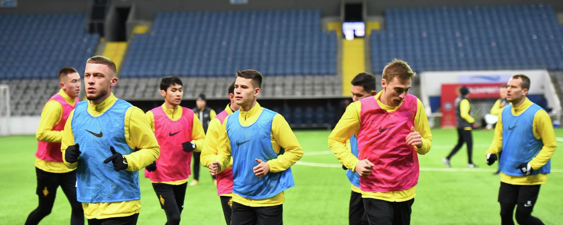 Тренировка ФК Кайрат, архивное фото - Sputnik Казахстан, 1920, 24.09.2025