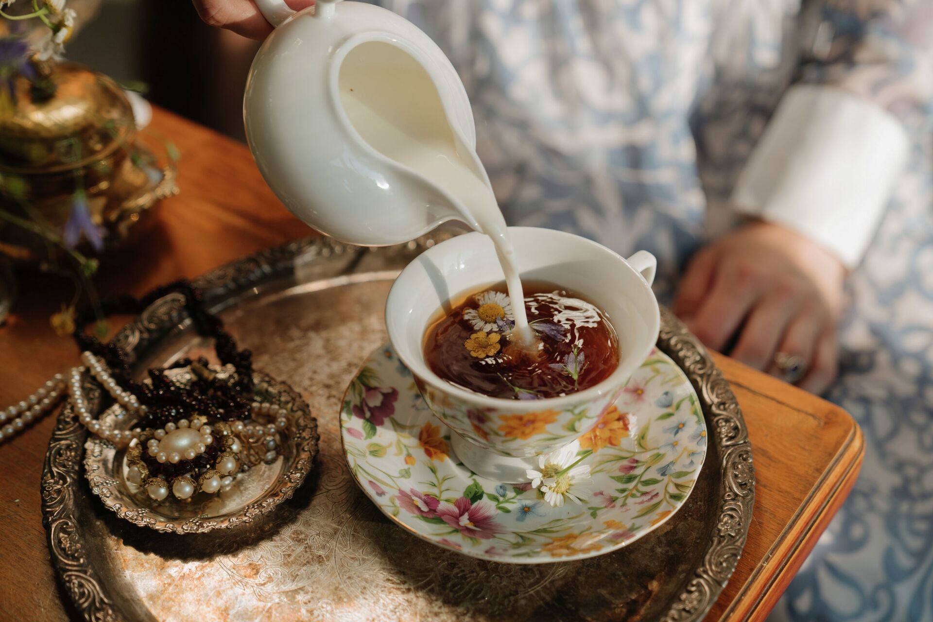 Чай с молоком - Sputnik Казахстан, 1920, 01.02.2022