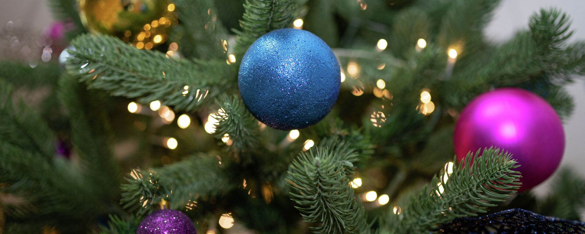 Новогоднее оформление в торгово-развлекательном центре - Sputnik Қазақстан, 1920, 03.01.2026