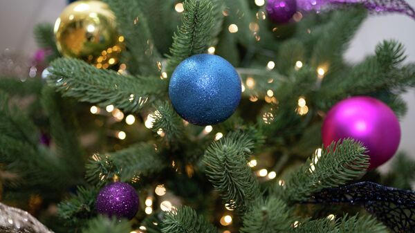 Новогоднее оформление в торгово-развлекательном центре - Sputnik Қазақстан