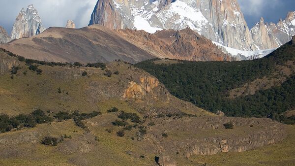 Фицрой, вершина в Патагонии в пограничной области между Аргентиной и Чили  - Sputnik Казахстан