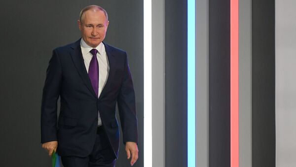Ежегодная пресс-конференция Владимира Путина  - Sputnik Казахстан