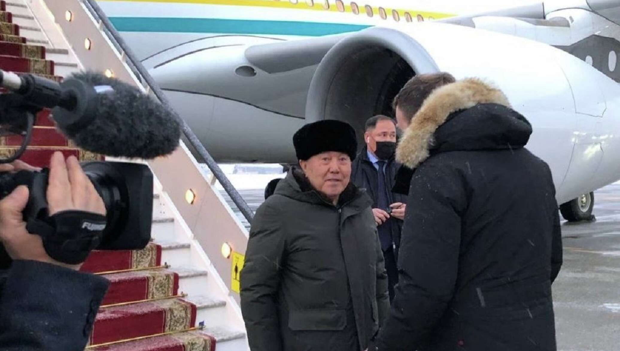 Кто приехал на саммит в питере. Путин в Санкт Петербурге. Назарбаев Путин Лукашенко СПБ 2021. Путин прибыл в Санкт-Петербург сегодня. Путин Назарбаева награждает.