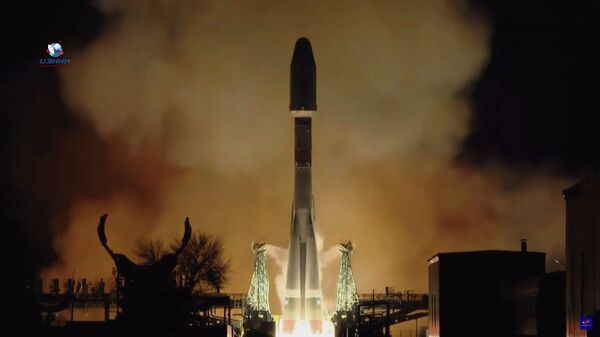 Ракета Союз-2.1б со спутниками OneWeb стартовала с Байконура - Sputnik Казахстан