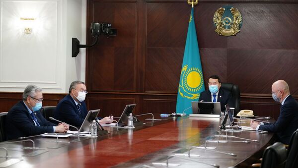 И. о. премьер-министра Алихан Смаилов провел совещание по реализации поручений президента  - Sputnik Казахстан