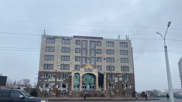 В Алматы произошло возгорание в здании Ауэзовского районного филиала партии Nur Otan - Sputnik Казахстан