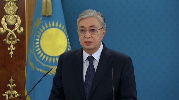 Токаев выступил с третьим обращением к казахстанцам - видео - Sputnik Казахстан