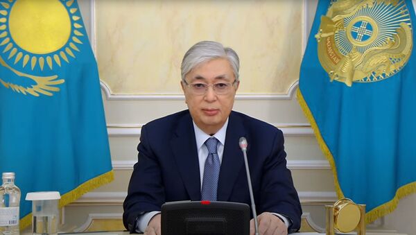 Выступление Президента Касым-Жомарта Токаева на заседании Мажилиса Парламента Республики Казахстан - видео - Sputnik Казахстан