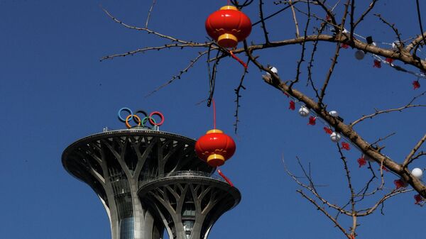 Электронные фонари установлены перед Пекинской олимпийской башней в преддверии китайского лунного Нового года и зимних Олимпийских игр 2022 года в Пекине, Китай - Sputnik Казахстан