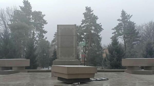 
Постамент , где раньше был памятник Нурсултану Назарбаеву - Sputnik Казахстан