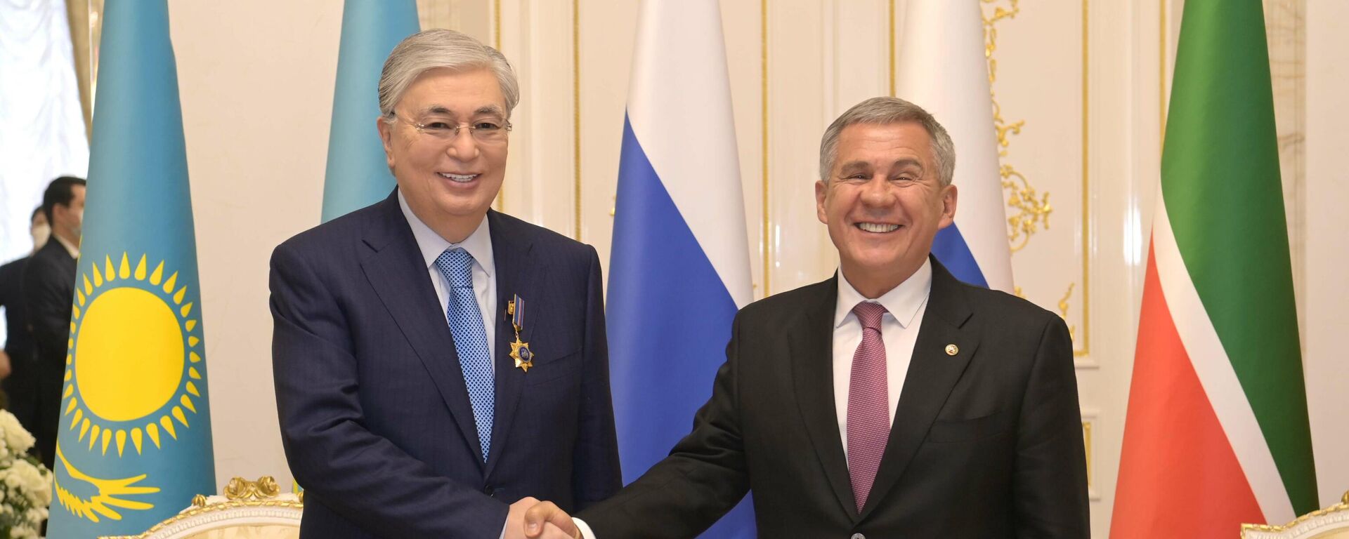 Президенты Казахстана Касым-Жомарт Токаев и Татарстана Рустам Минниханов - Sputnik Казахстан, 1920, 11.02.2022