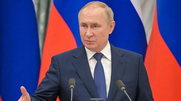 Владимир Путин выступает с обращением к россиянам. Прямая трансляция
 - Sputnik Казахстан