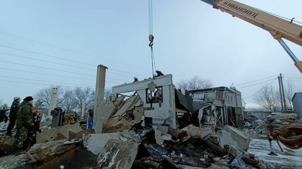 Здание СТО Альтаир обрушилось в Актобе - Sputnik Казахстан