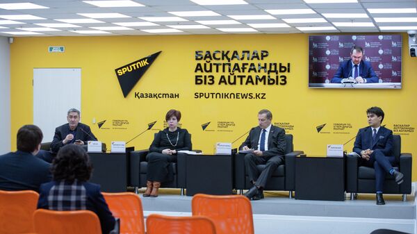 Круглый стол, посвященный 30-летию установления дипломатических отношений между Казахстаном и Россией  - Sputnik Казахстан