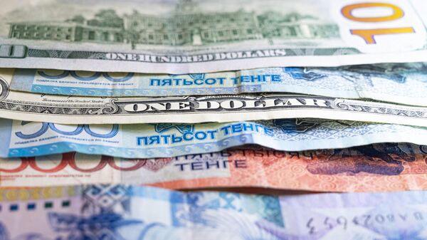 Доллар, иллюстративное фото - Sputnik Казахстан