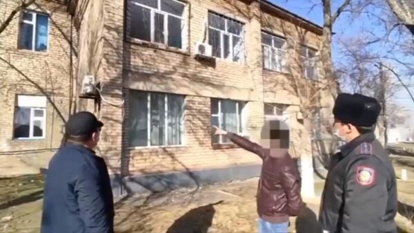 Задержанный показал, как происходила кража аппарата для слуха - Sputnik Казахстан