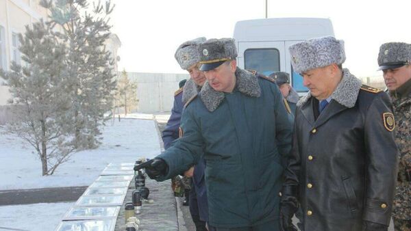 Министр внутренних дел ознакомился c деятельностью Нацгвардии - Sputnik Казахстан
