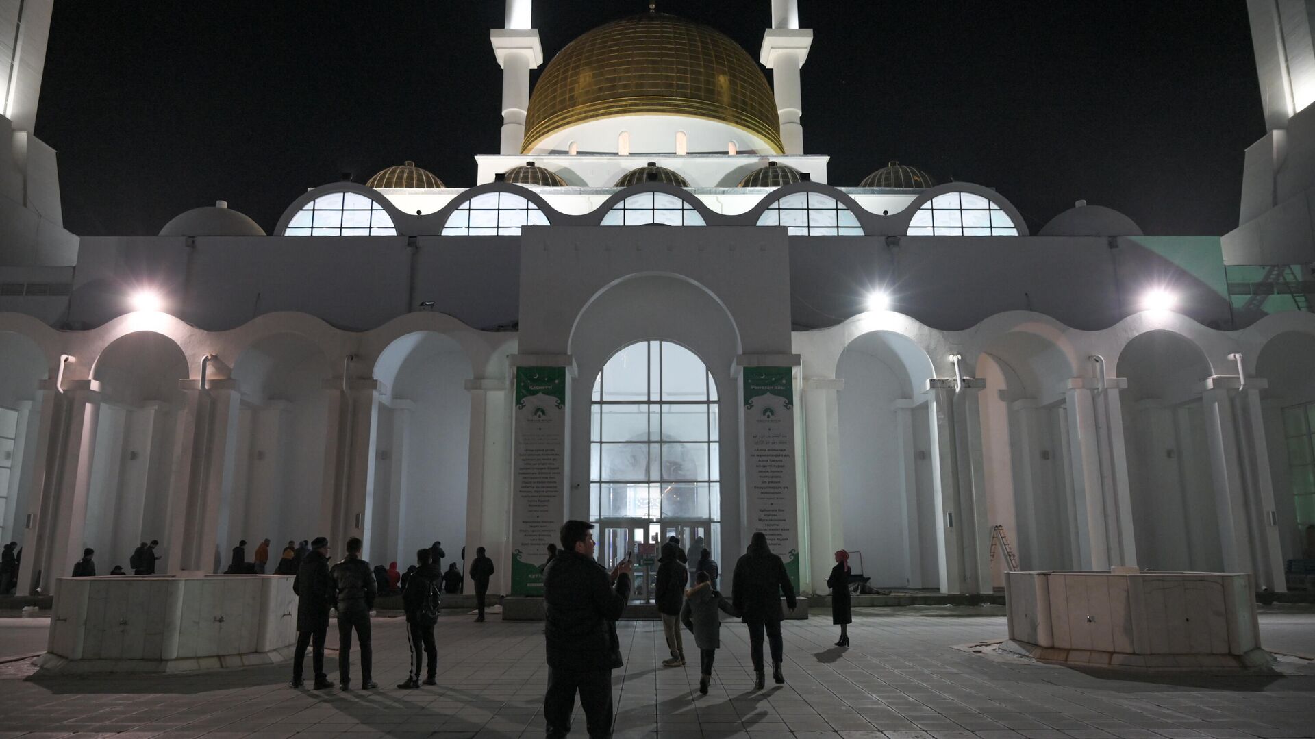 Астанадағы мешіт - Sputnik Қазақстан, 1920, 06.11.2025