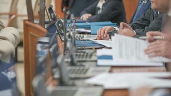 Депутаты на заседании мажилиса парламента Казахстана, архивное фото - Sputnik Қазақстан